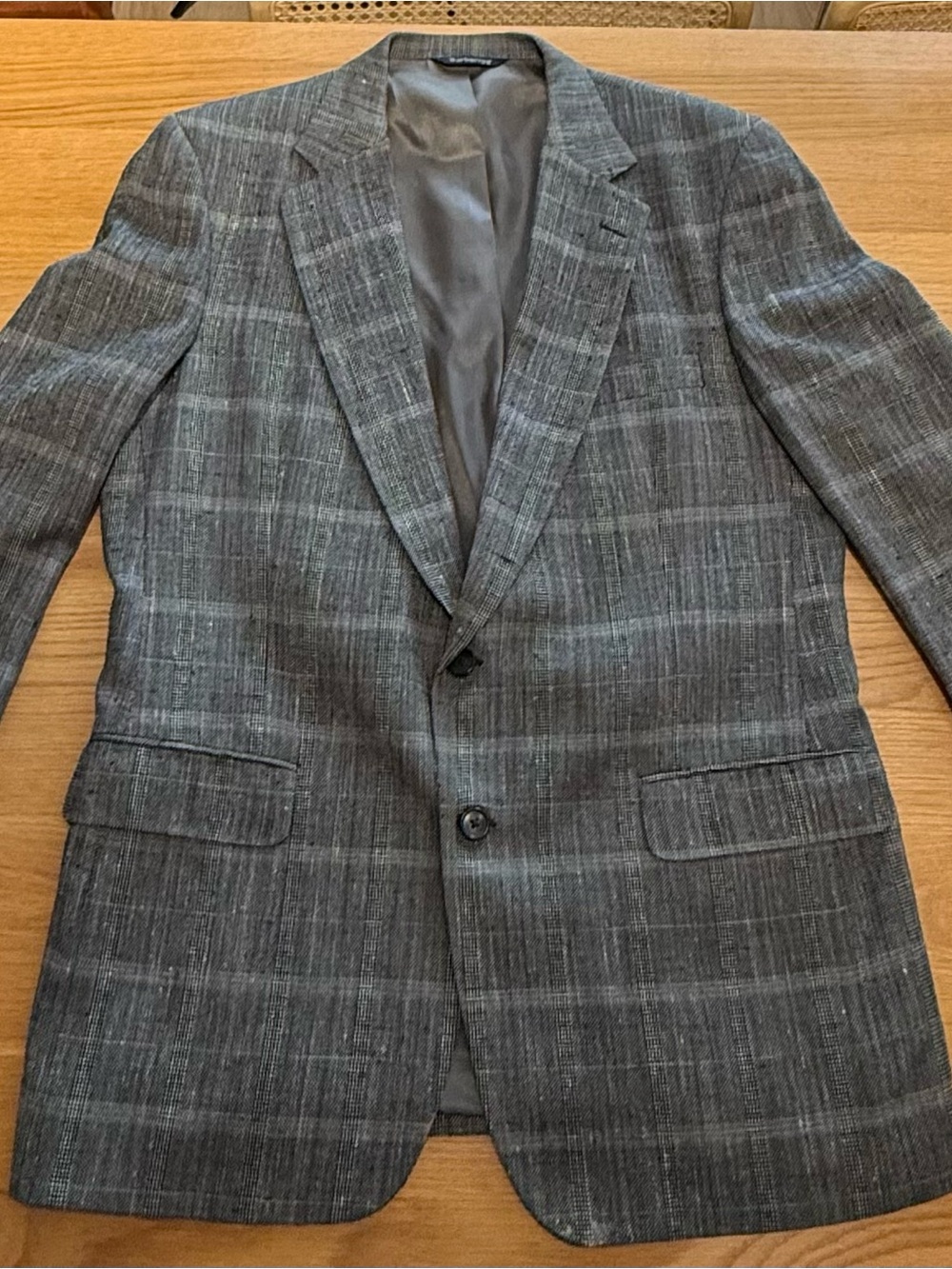 Burberrys Vintage Men’s Gray Plaid Blazer Sport Coat Italian Fabric 44 Regular